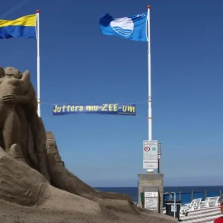 Mirabella * Zandvoort